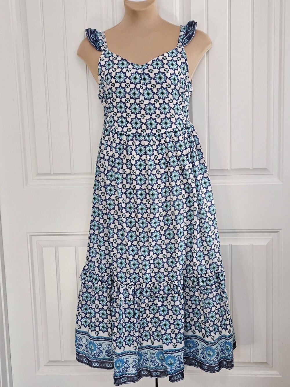 Lucky Brand Tiered Maxi Dress Sz M Cotton Ruffles Boho Stretchy Back Smocked
